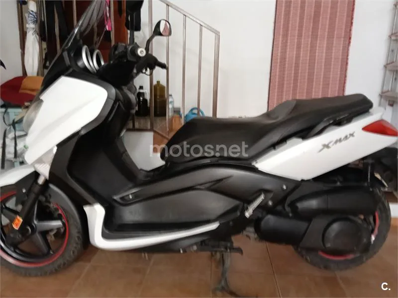 Yamaha XMAX 250 – Vista 6