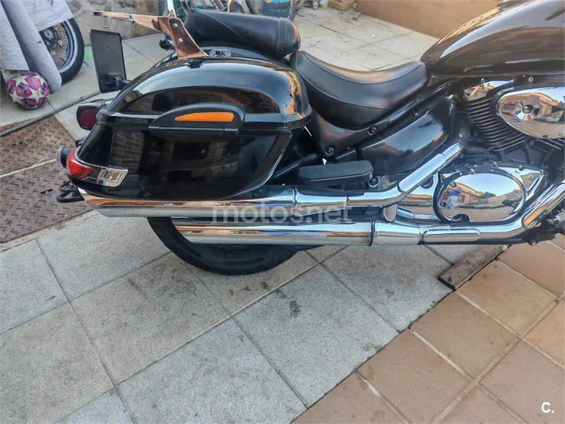 Suzuki VL 800 Intruder Volusia – Vista 3