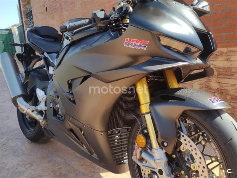 Honda CBR1000RR-R Fireblade - Vista 20