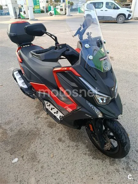 Kymco DTX 125 – Vista 2
