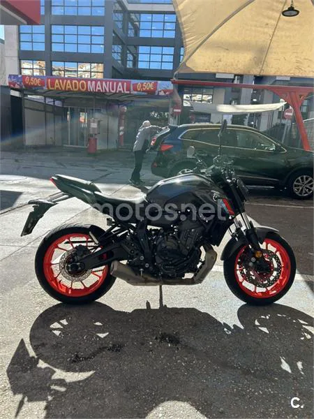 Yamaha MT-07 – Vista 4