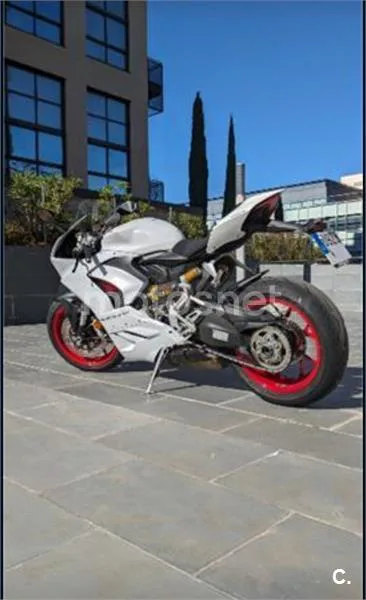 Ducati Panigale V2 14.900 € 2020 Madrid - 2