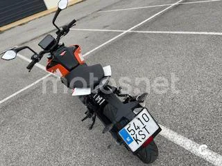 KTM 125 – Vista 4