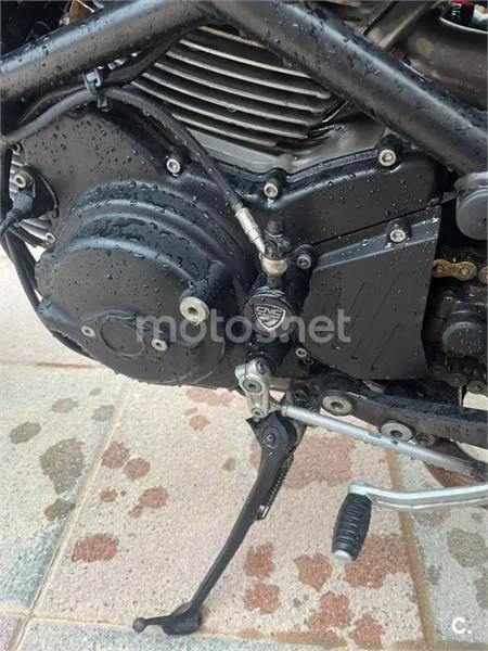 Ducati Monster 695 – Vista 5
