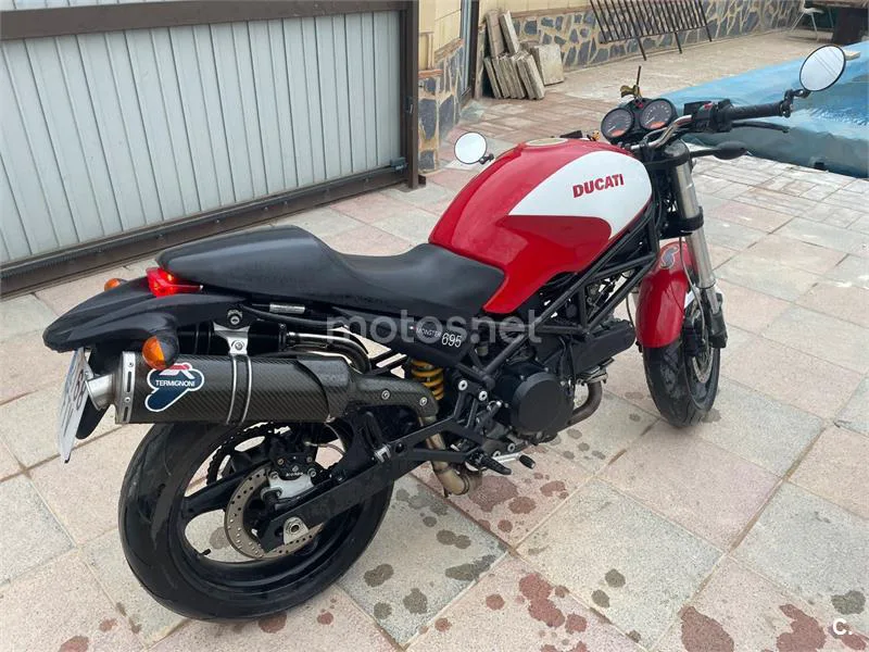 Ducati Monster 695 – Vista 6