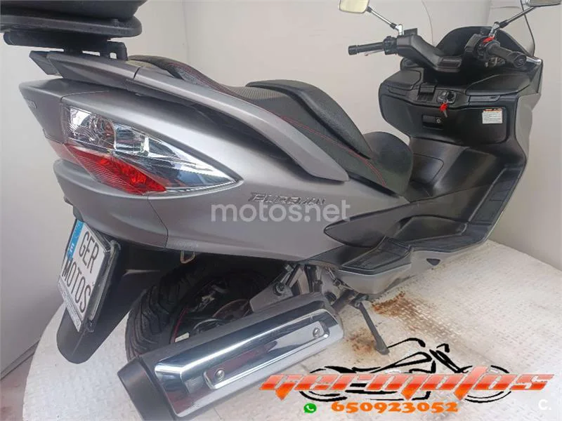 Suzuki Burgman 400 – Vista 4