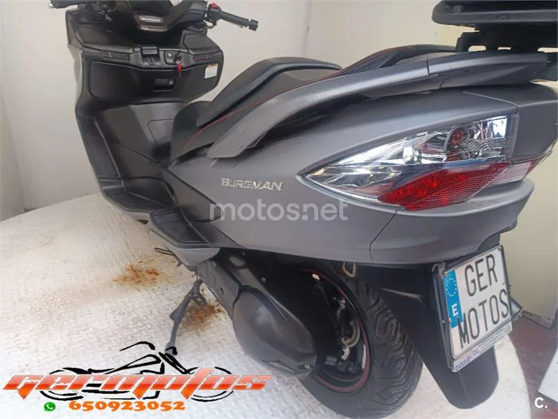 Suzuki Burgman 400 – Vista 5
