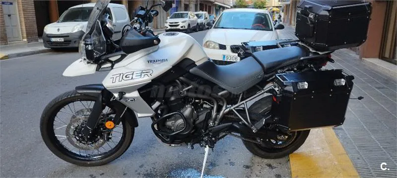 Triumph Tiger 800 XC – Vista 3