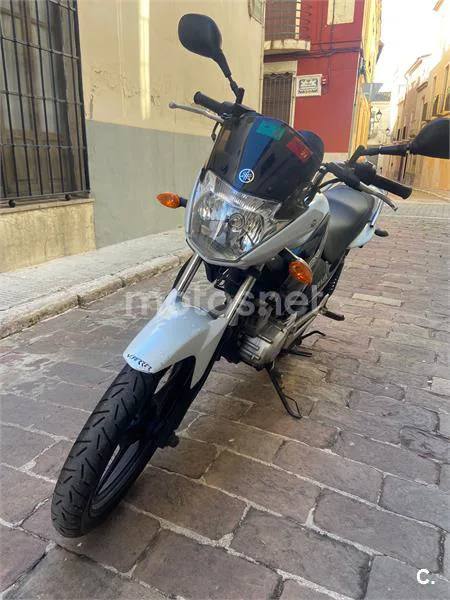 Yamaha YBR 125 950 € 2015 Valencia - 1