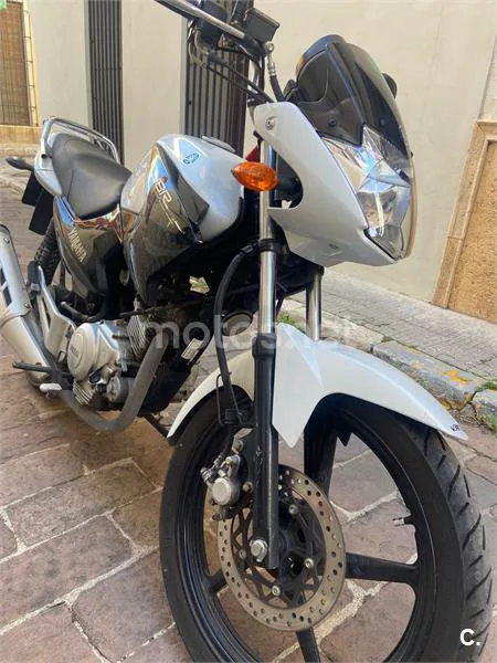 Yamaha YBR 125 – Vista 4