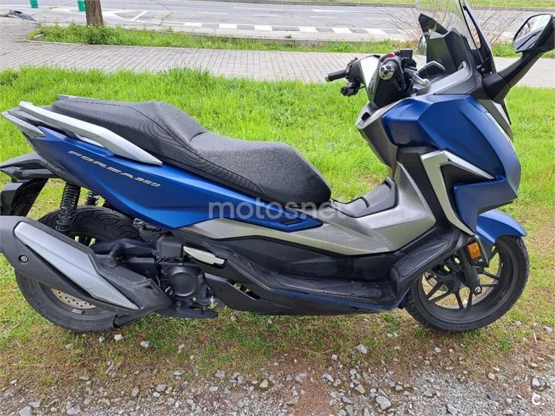 Honda Forza 350 – Vista 3