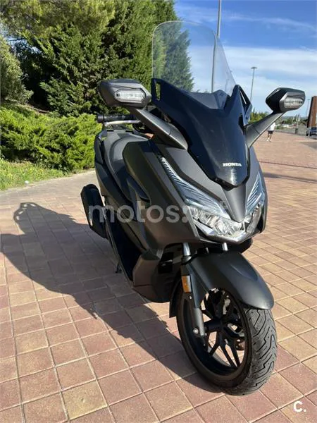 Honda Forza 125 – Vista 2