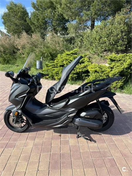 Honda Forza 125 – Vista 4