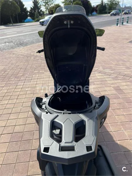 Honda Forza 125 – Vista 8