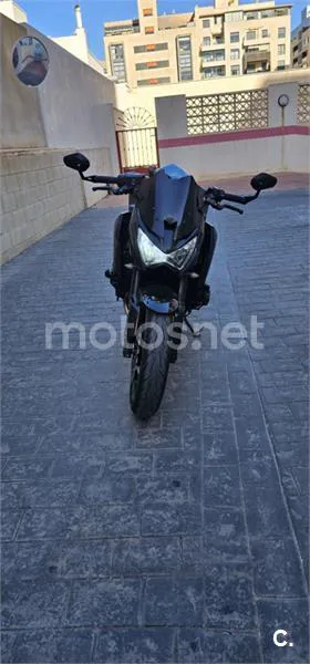 Kawasaki Z 800e – Vista 5