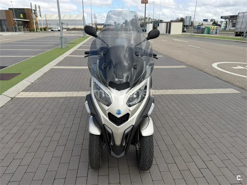 Piaggio MP3 400 – Vista 2