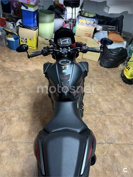 Kawasaki Z 500 – Vista 12