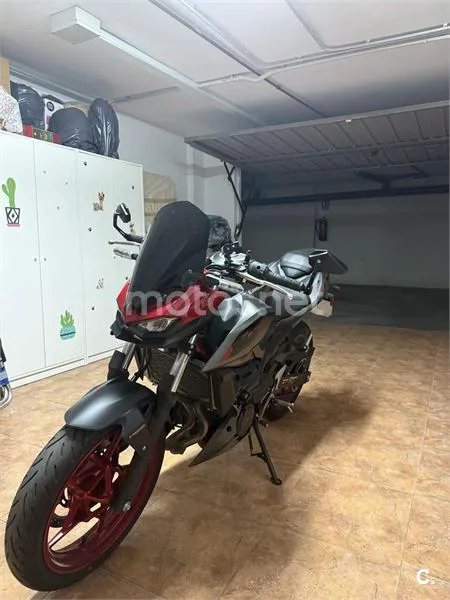Kawasaki Z 500 – Vista 9