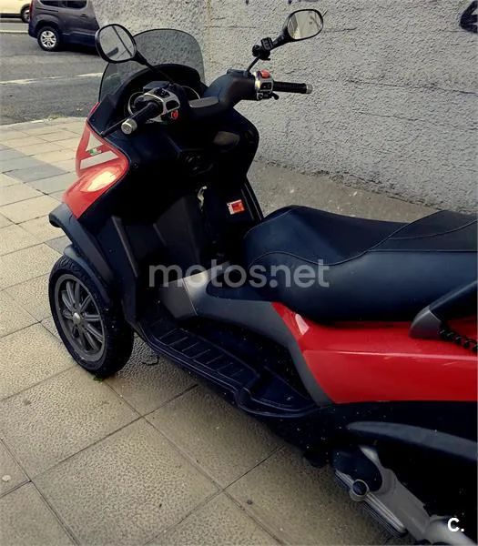 Piaggio MP3 125 – Vista 3