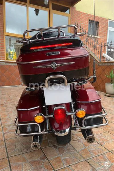 Yamaha XVZ1300 Royal Star Venture - Vista 3