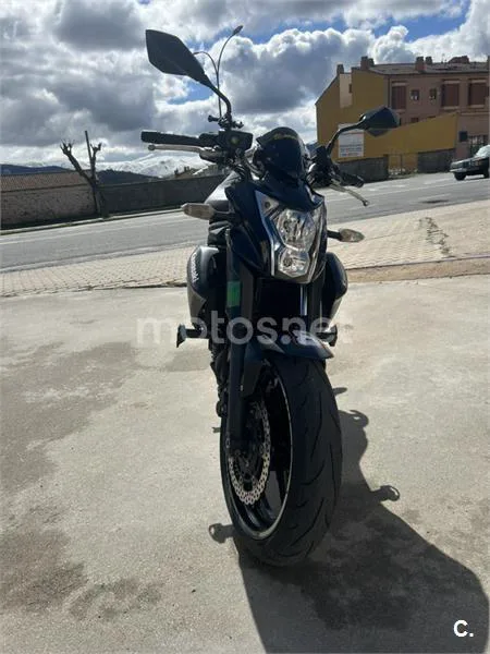 Kawasaki ER-6N – Vista 5