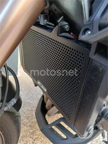 Honda CB 650 R – Vista 9