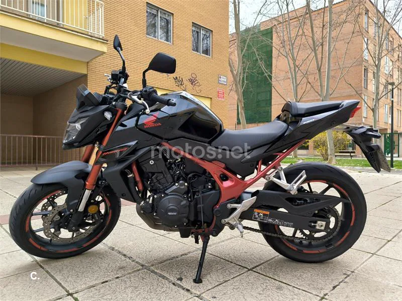 Honda CB 750 – Vista 3