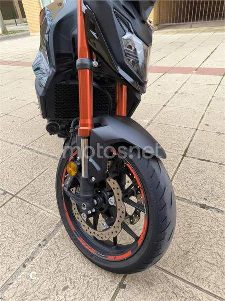 Honda CB 750 – Vista 5