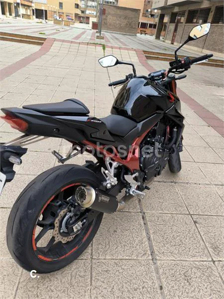 Honda CB 750 – Vista 8