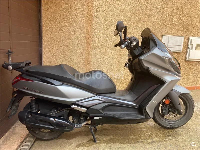 Kymco Super Dink 125 – Vista 5