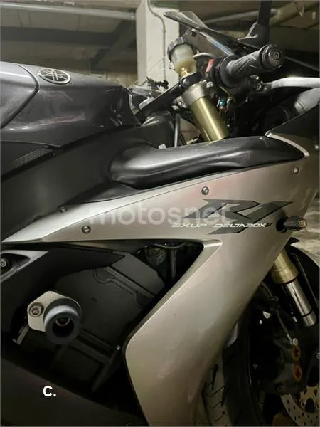 Yamaha R1 – Vista 3