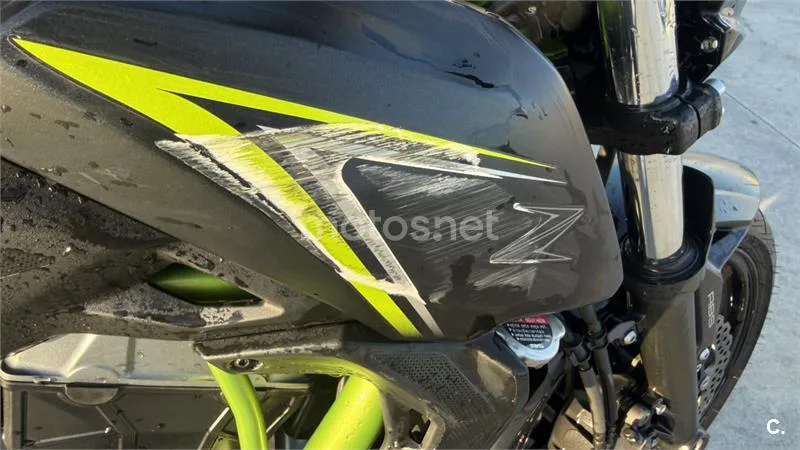 Kawasaki Z 650 – Vista 2