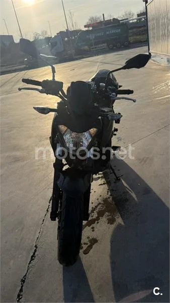 Kawasaki Z 650 – Vista 4