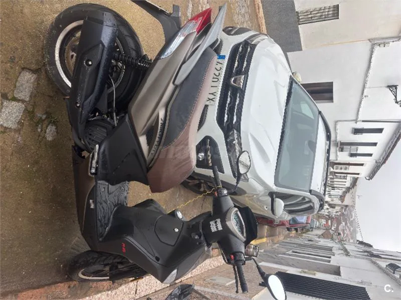 Kymco Agility City 125 – Vista 2