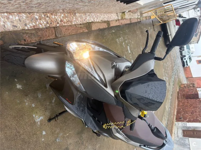 Kymco Agility City 125 – Vista 5
