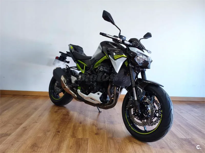 Kawasaki Z 900 – Vista 2