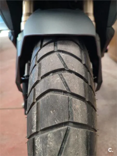 Honda ADV 350 – Vista 9