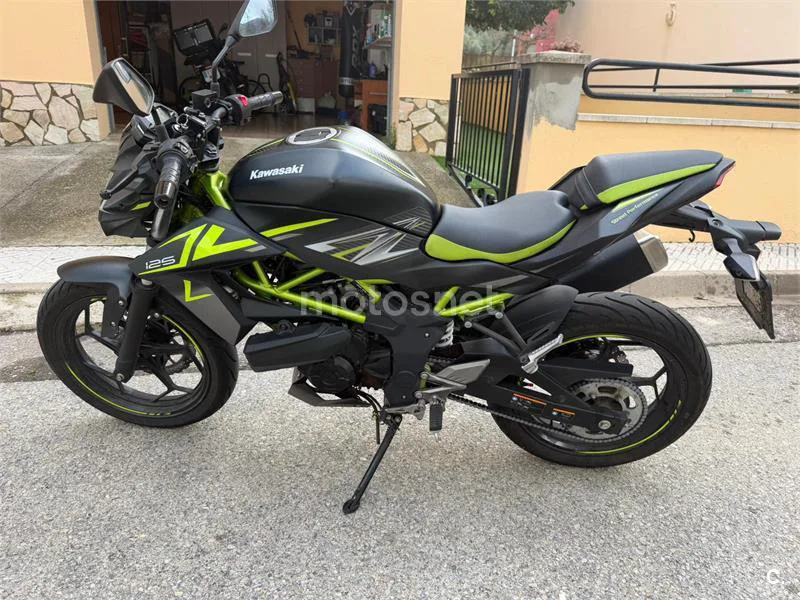 Kawasaki Z 125 – Vista 7