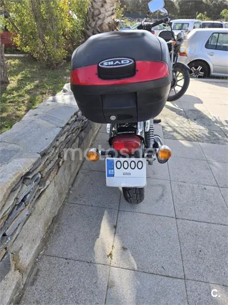 Suzuki Marauder 125 – Vista 4