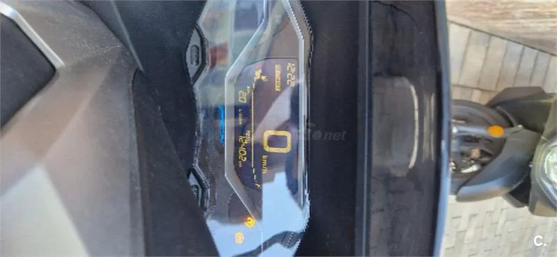 Honda PCX 125 – Vista 4