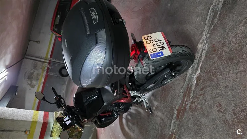 Honda CB 750 – Vista 4