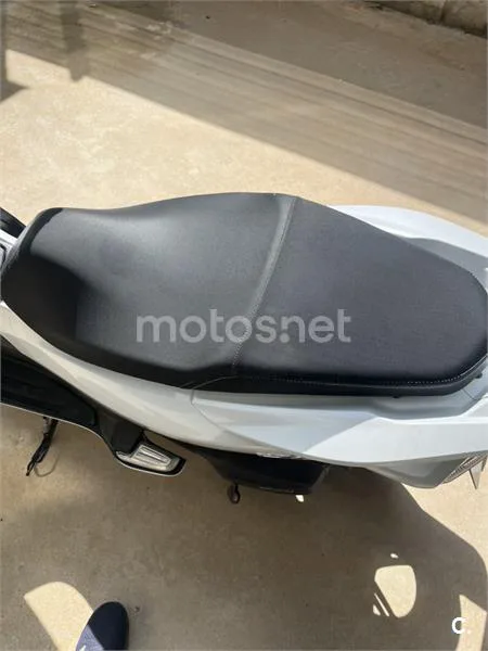 Honda PCX 125 – Vista 12