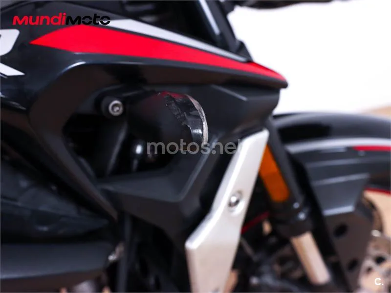 Triumph Street Triple – Vista 14