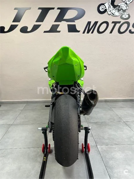 Kawasaki Ninja ZX-6R – Vista 17