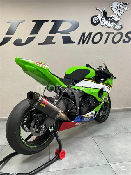 Kawasaki Ninja ZX-6R – Vista 3