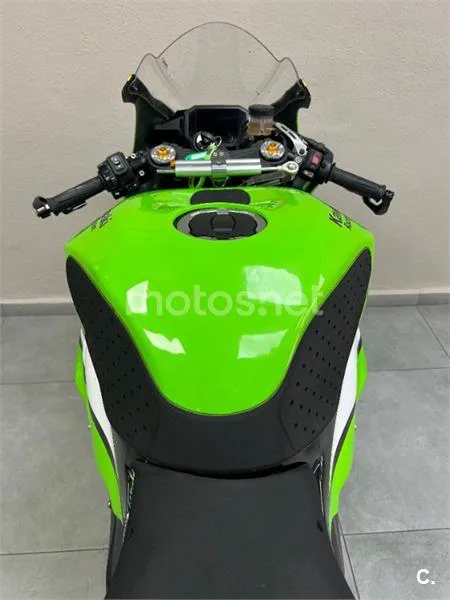 Kawasaki Ninja ZX-6R – Vista 23