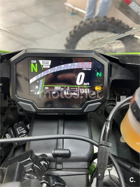 Kawasaki Ninja ZX-6R – Vista 30