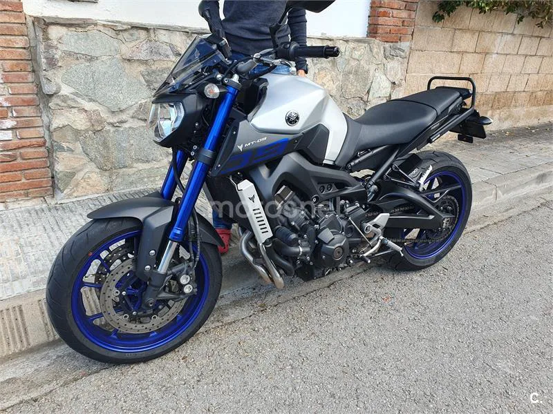 Yamaha MT-09 – Vista 3