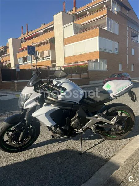 Kawasaki ER-6N – Vista 3