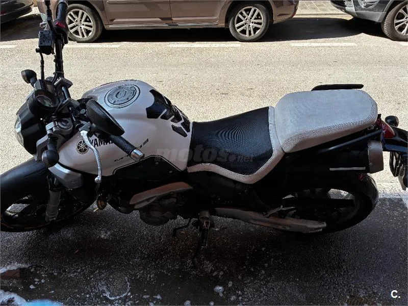 Yamaha MT-03 – Vista 3